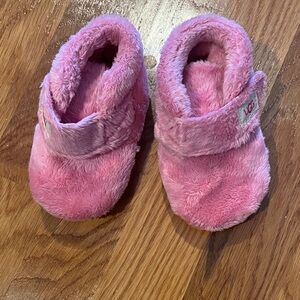 UGG Kids Pink Fuzzy Slippers